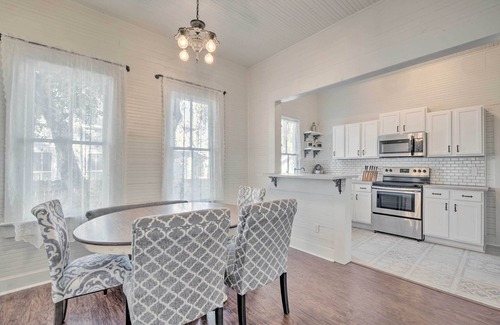 Historic District Cottage | Charming 100-year-old Home < 1 Mi to Downtown