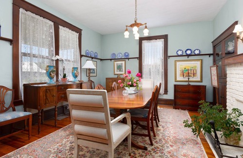 Bristol Other | Charming 1880 House Near Soho Lake Nascar Golf. Close to Bristol and Abingdon.