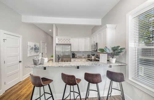 Fuquay-Varina Condo | Charming 1910 Luxury Condo in Downtown Fuquay - Steps to Parks & Eateries