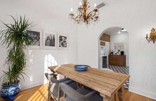 Roosevelt House | Charming 1930's Spanish Bungalow