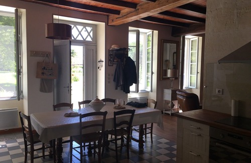 Avy House | Charming 19th century Charentaise farm house