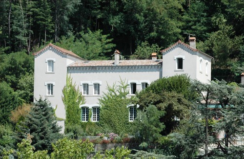 Vals-les-Bains Cottage | Charming 19th century house with heated swimming pool in Vals les Bains-Ardèche
