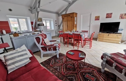 Lavoute-sur-Loire Cottage | Charming 19th-Century Barn in Quiet Village with Nearby Chateau, Historic Sites & Outdoor Activities