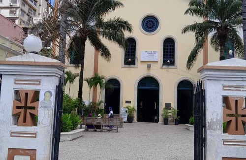 Luanda Apartment | Charming 1Bedroom apartment with WiFi and AC in welcoming Coqueiro prestigio