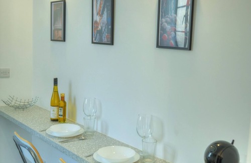 Floriana Apartment | Charming 1bedroom,roof terrace near Valletta DAZZ1