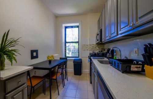 McGinley Square Apartment | Charming 1BR Apartment Near NYC Ideal for Urban Explorers