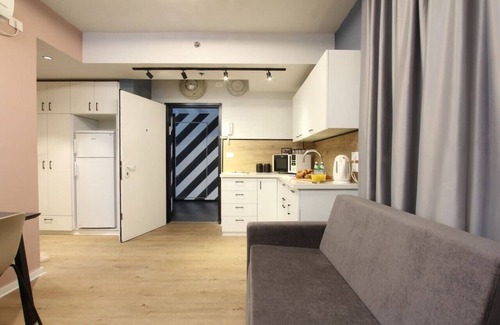 Tel Aviv Apartment | Charming 1BR Apt Near Expo & Univ TelAviv