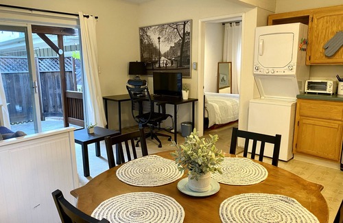 Lafayette Cottage | Charming 1BR cottage in Orinda, Bay Area