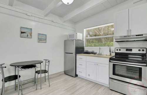Downtown Fort Lauderdale Apartment | Charming 1BR Hideaway in Fort Lauderdalen