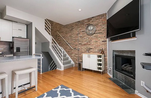 Wicker Park House | Charming 1BR townhome in fantastic Wicker Park, Attached Garage and EV Charger