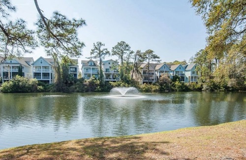 Folly Field Condo | Charming 2-bedroom 2-bath Villa in fabulous Hilton Head Island