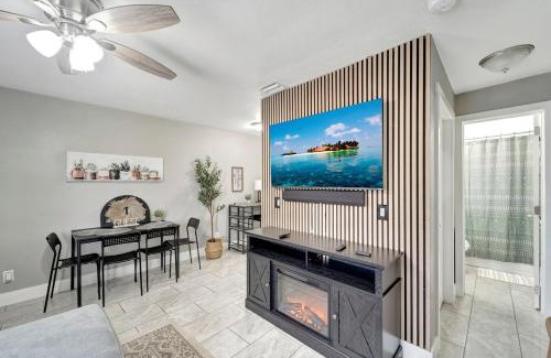 Pahokee Apartment | Charming 2 bed 1 Bath in Pahokee
