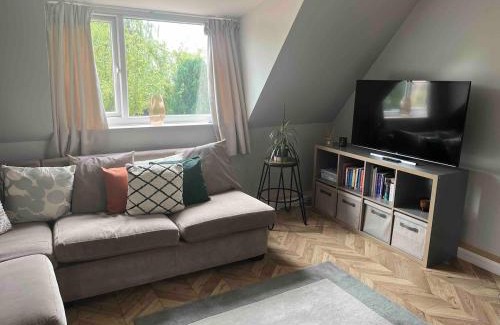New Earswick Apartment | Charming 2-Bed Apartment with free parking 10 mins drive to York City