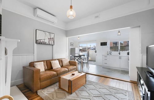 North Hobart House | Charming 2-Bed House in North Hobart
