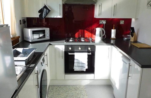 Crosslee House | Charming 2 bed house, Perfect base for sightseeing