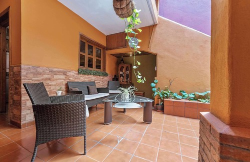 Cuajimalpa House | Charming 2-Bedroom Retreat | Lomas de Bezares, 2 Bedrooms