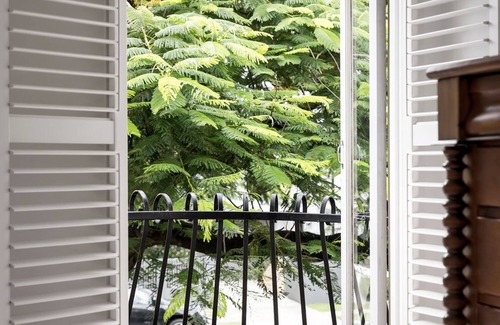 Ascot Apartment | Charming 2-Bed Terrace in Prestigious Ascot