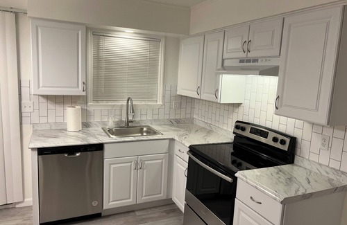 Northeast Colorado Springs Condo | Charming 2-bedroom condo in brilliant Colorado Springs with WiFi, AC