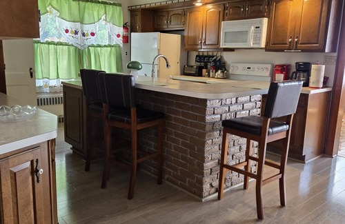 East Stroudsburg House | Charming 2-bedroom house with AC, WiFi in fantastic East Stroudsburg