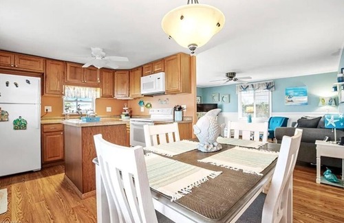 Diplomat Cottage | Charming 2-bedroom, 2-bath cottage with a beach house feel in North Fort Myers