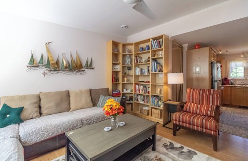 Stockton Springs Cottage | Charming 2-bedroom cottage located near Sandy Point Beach.