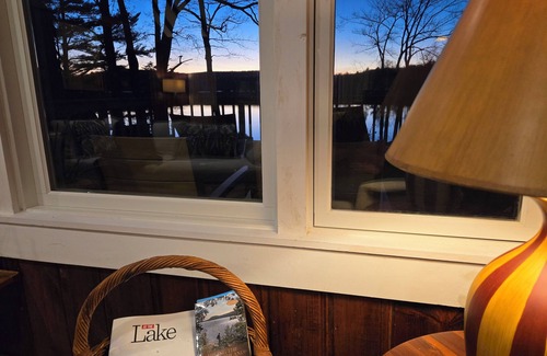 Highland Lakes Cabin | Charming 2-bedroom cabin with a stunning view