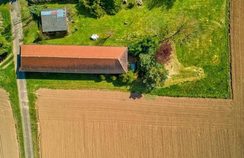 Saint-Chamassy Cottage | Charming 2-Bedroom House Near Dordogne Valley Sites with Garden & BBQ