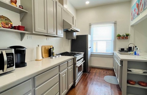 Central City House | Charming 2 Bedroom House & Rear Apt 1/1 with CC Bay View!