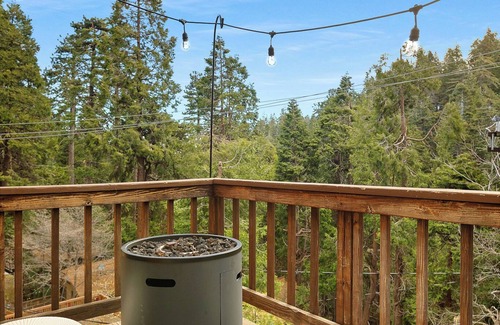 Arrowhead Villas Cabin | Charming 2-bedroom cabin in Lake Arrowhead