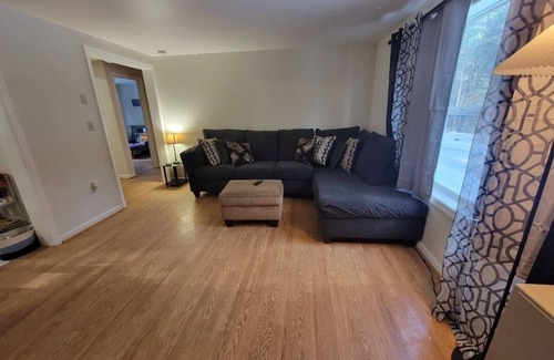 New Gloucester House | Charming 2-bedroom house in tranquil New Gloucester with WiFi, AC