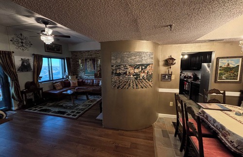 Sugar Mountain Condo | Charming 2-Bedroom Condo at the Breathtaking Sugar Top Mountain Resort