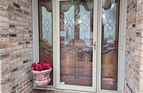 Grand Prairie House | Charming 2-bedroom home, close to 6flags, cowboys stadium, lonestar park