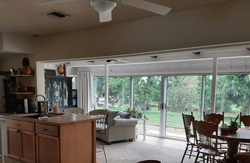 Port Saint Lucie House | Charming 2-bedroom house on ocean access canal in Port St. .Lucie FL