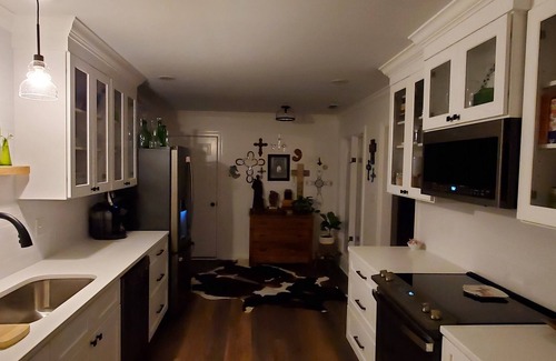 Winston - Salem Condo | Charming 2-bedroom condo in wonderful Winston-Salem with Designer touches