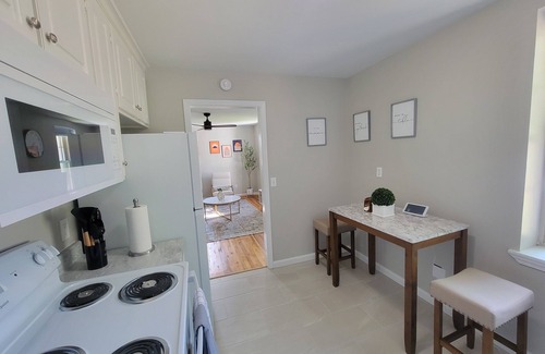 Columbia House | Charming 2-Bedroom, 1-Bath bungalow