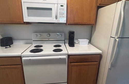 Charlotte Apartment | Charming 2-bedroom/2 Bath Apartment Near UNC Charlotte