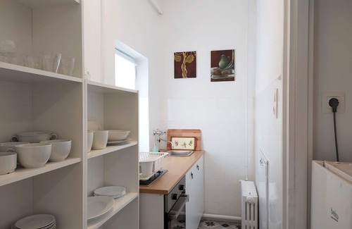 Keszthely Apartment | Charming 2-bedroom apartment in lovely Keszthely with WiFi, washing machine
