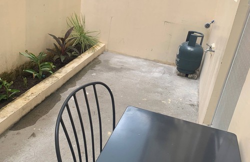 San Pedro Apartment | Charming 2-bedroom apartment with WiFi, AC in wonderful San Pedro Laguna