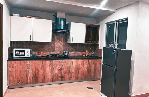 Islamabad Apartment | Charming 2-bedroom apartment with WiFi, AC in delightful Islamabad