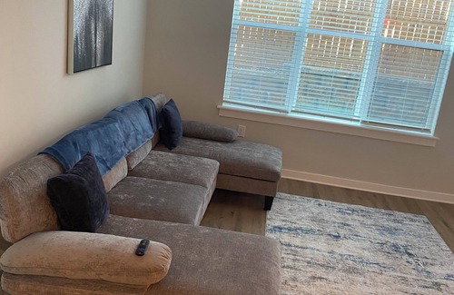Villa Heights Apartment | Charming 2-bedroom apartment with fitness room, WiFi in brilliant Charlotte