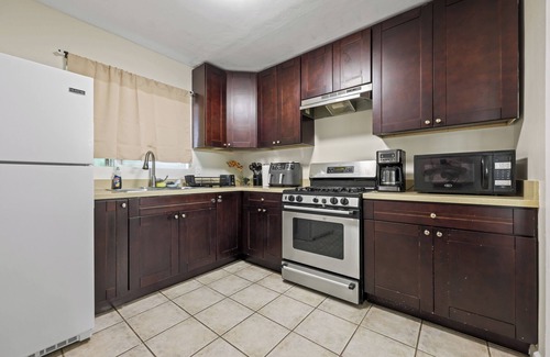 North Park Apartment | Charming 2-bedroom apartment in terrific San Diego North Park Area with WiFi