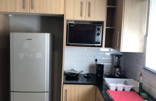 Port Elizabeth Apartment | Charming 2-bedroom apartment with WiFi in Gqeberha