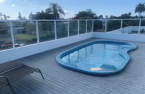Bargara Apartment | Charming 2-bedroom apartment in Bargara, one street back from the beach