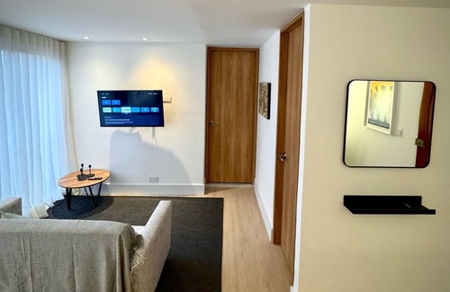 La America Apartment | Charming 2-bedroom apartment in enchanting Medellín with WiFi