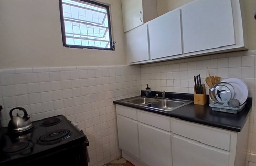 Rio Piedras Apartment | Charming 2-bedroom apartment in delightful San Juan with AC, WiFi.