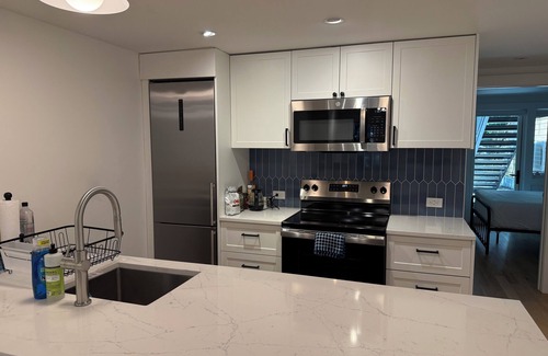 Bedford-Stuyvesant Apartment | Charming 2-bedroom apartment with WiFi, AC in lovely Brooklyn