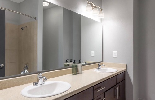 Paloma Del Sol Apartment | Charming 2-bedroom apartment with WiFi, fitness room in wonderful Temecula