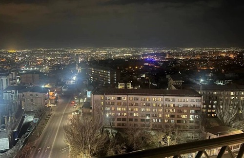 Yerevan Apartment | Charming 2-bedroom apartment with WiFi, AC in lovely Yerevan