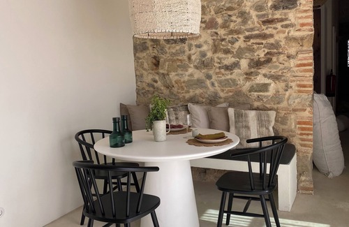 Grandola Apartment | Charming 2-bedroom apartment in wonderful Grândola with WiFi, AC