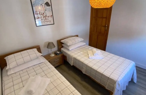 Xativa Apartment | Charming 2-bedroom apartment with AC, WiFi in the beautiful town of Xàtiva